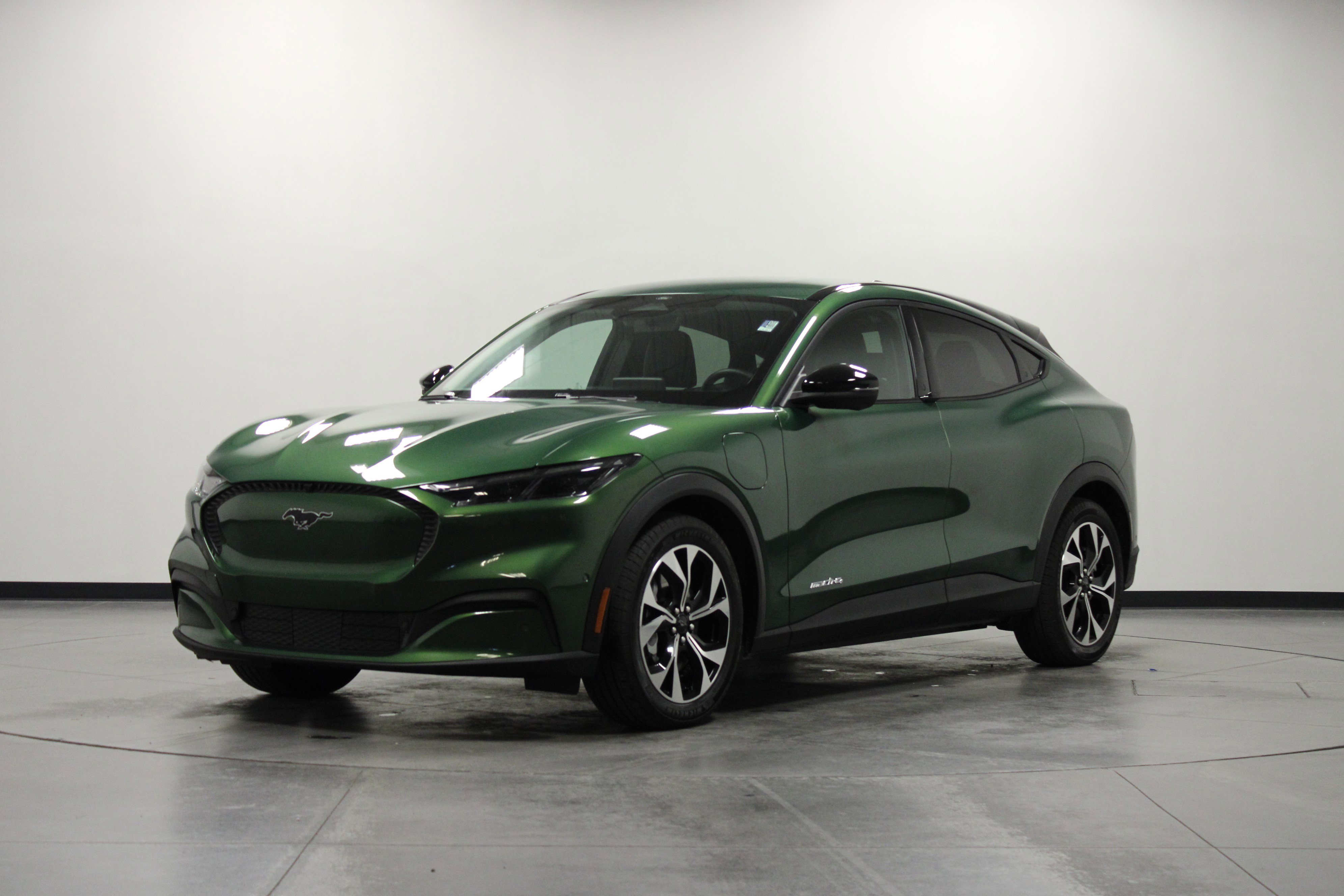 Used 2024 Ford Mustang Mach-E Select w/ Comfort Package Lite image 8