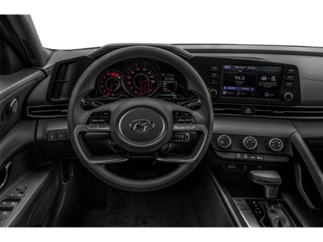 Used 2021 Hyundai Elantra SE FWD image 10