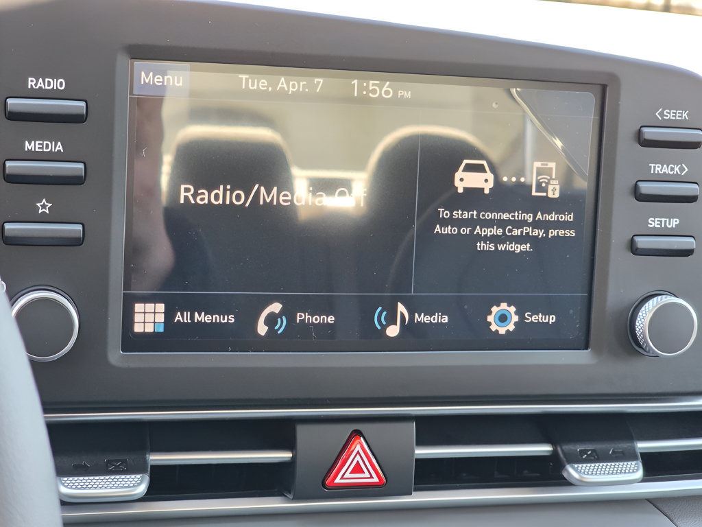 New 2026 Hyundai Elantra SE FWD image 19