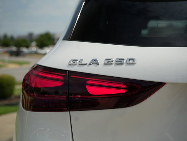 Certified 2026 Mercedes-Benz GLA 250 4MATIC image 14