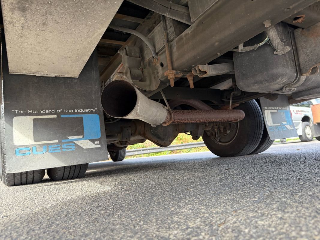 Used 2010 Chevrolet Express 3500 w/ Ambulance Package image 23