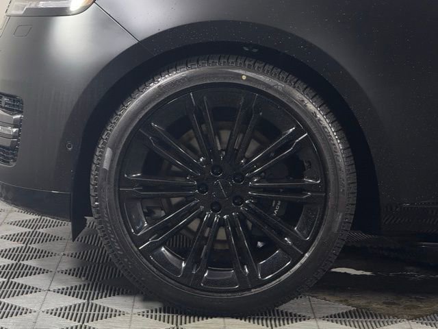 New 2026 Land Rover Range Rover Autobiography image 13