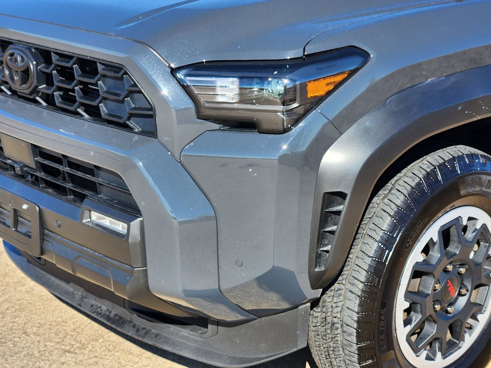 Used 2025 Toyota 4Runner TRD Off-Road image 9