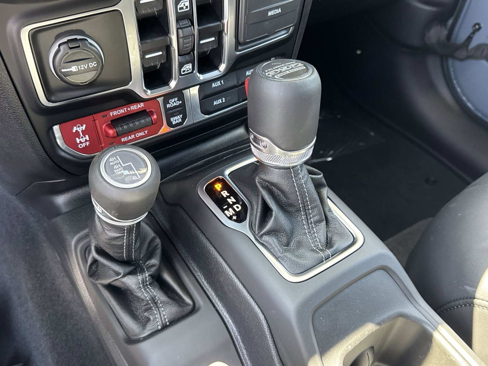 New 2025 Jeep Wrangler Unlimited Rubicon 392 image 28