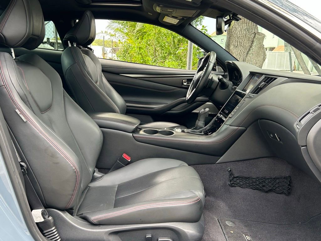 Used 2022 INFINITI Q60 Red Sport 400 w/ Carbon Fiber Package RWD image 47