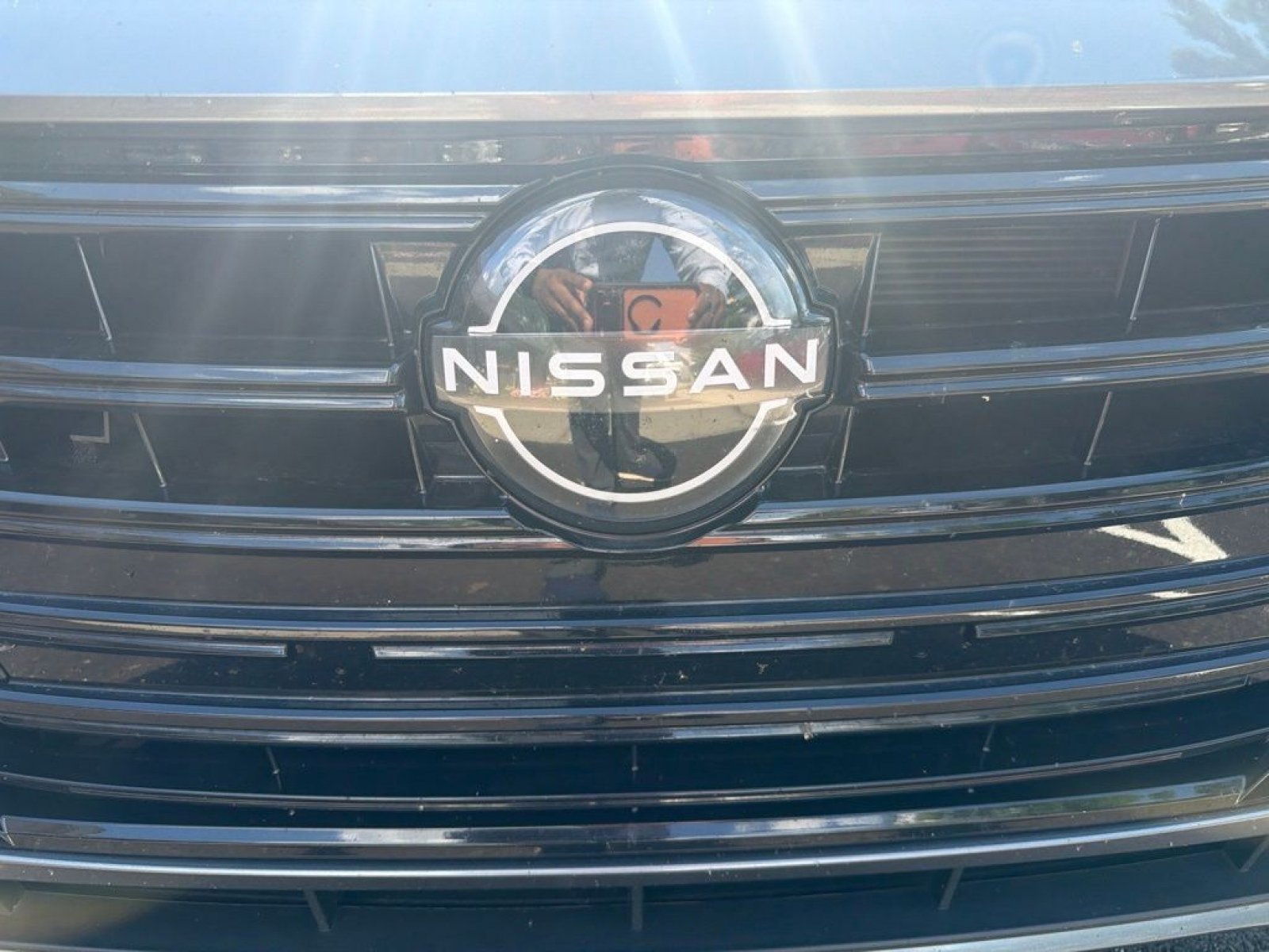 Used 2023 Nissan Versa S w/ Trunk Package FWD image 2