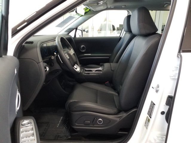 Certified 2026 Hyundai Palisade Limited AWD/4WD image 12