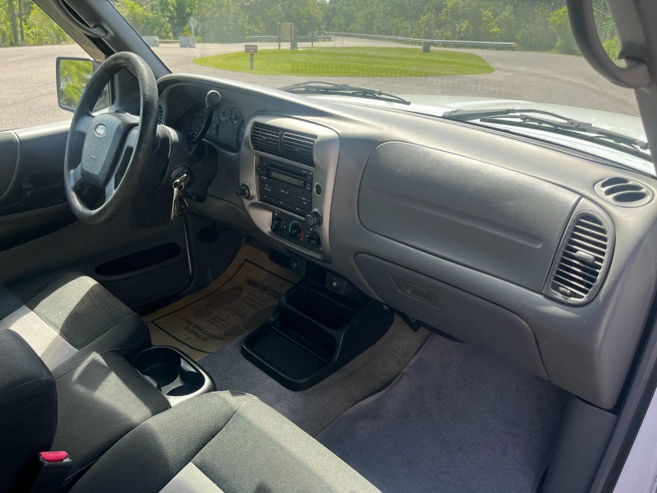 Used 2011 Ford Ranger XLT image 18