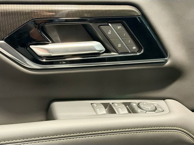 New 2026 GMC Yukon XL Elevation image 18