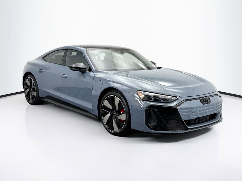 New 2026 Audi S e-tron GT Prestige image 3