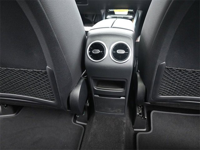 Certified 2024 Mercedes-Benz GLB 250 image 24