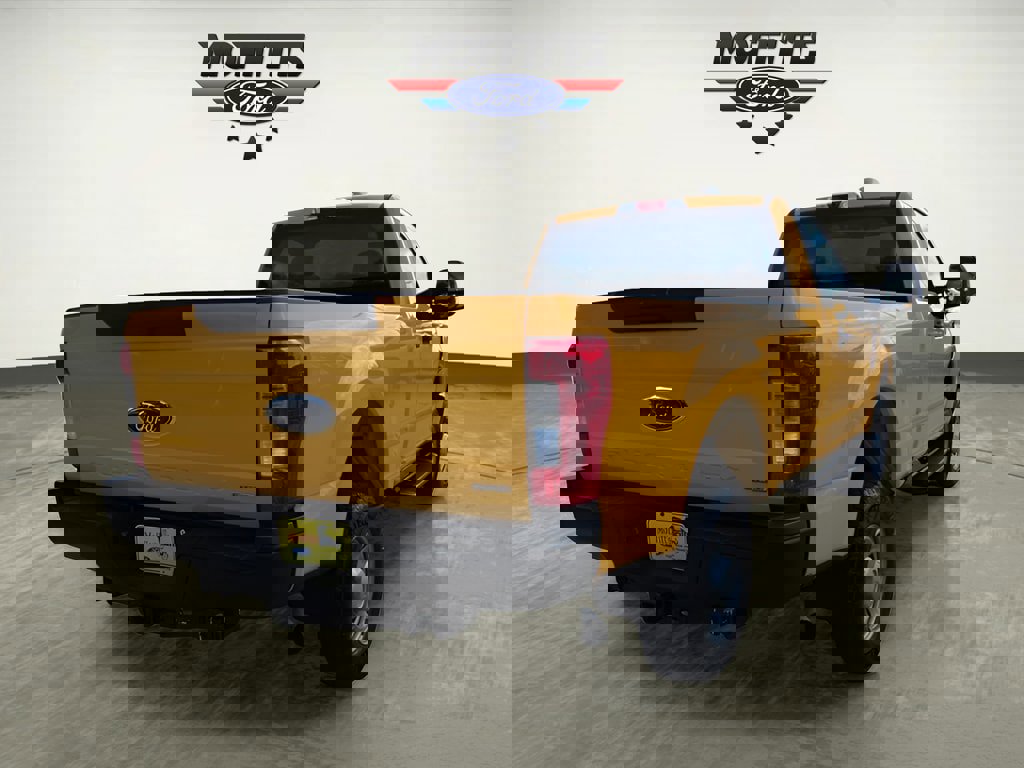 Used 2019 Ford F350 XL w/ Power Equipment Group image 5