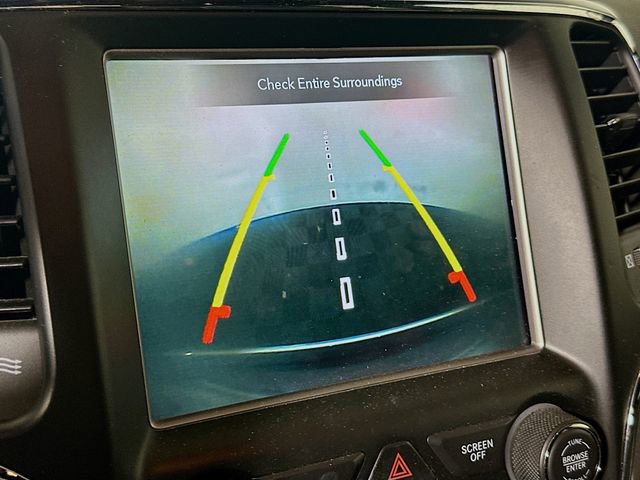 Used 2018 Jeep Grand Cherokee Limited image 17