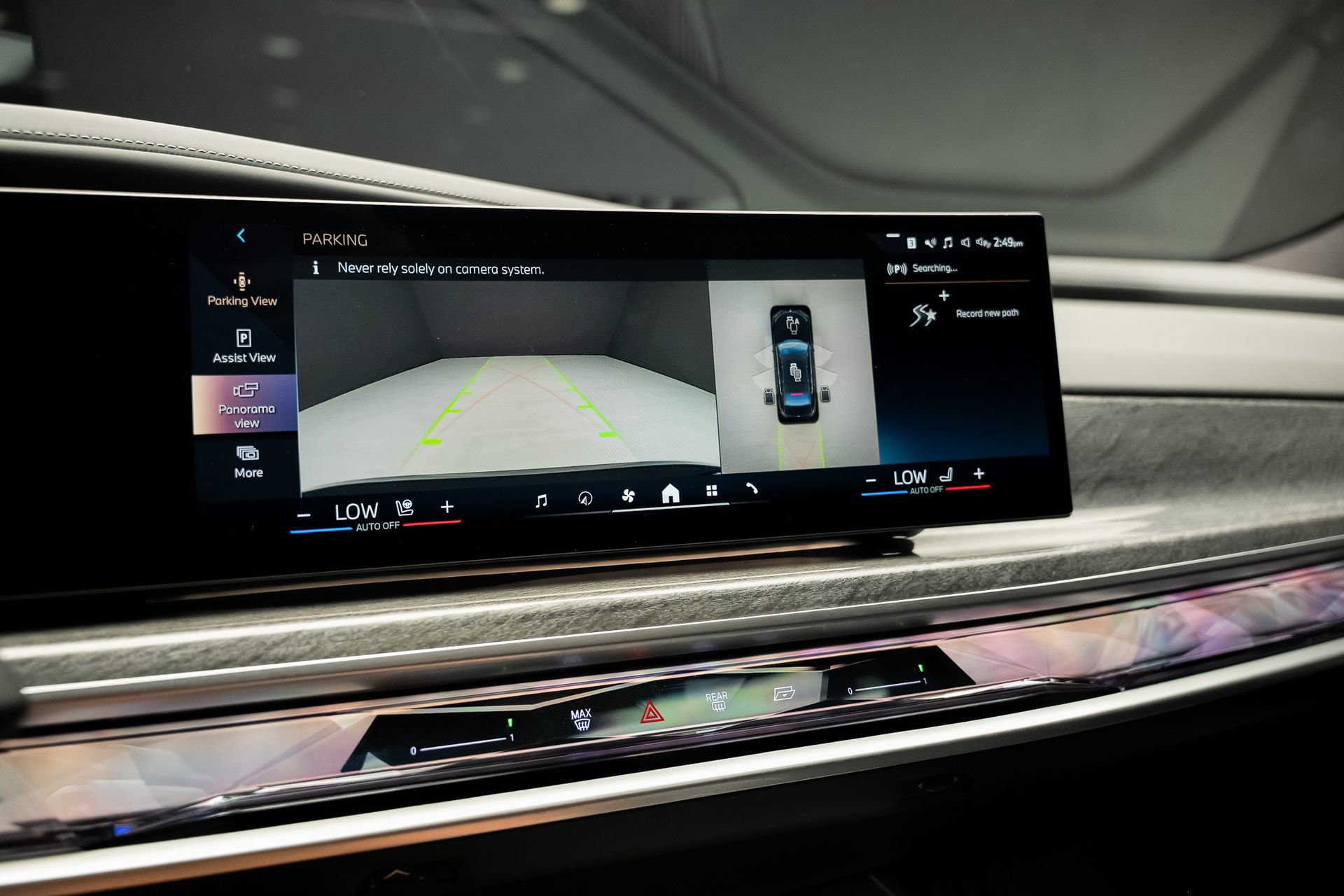 Used 2024 BMW i7 xDrive60 w/ Executive Package image 50