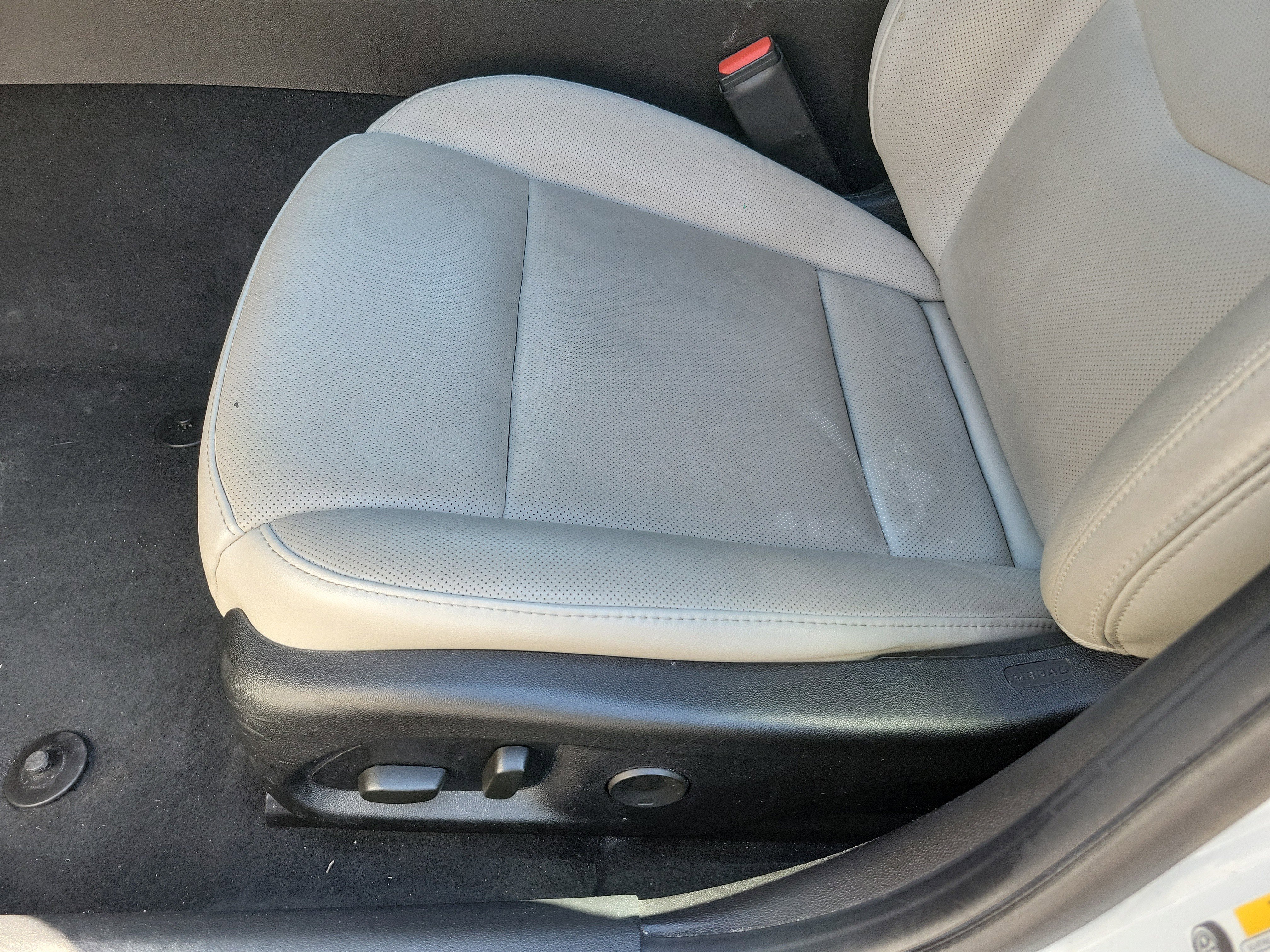 Used 2023 Cadillac CT4 Premium Luxury w/ Climate Package image 5