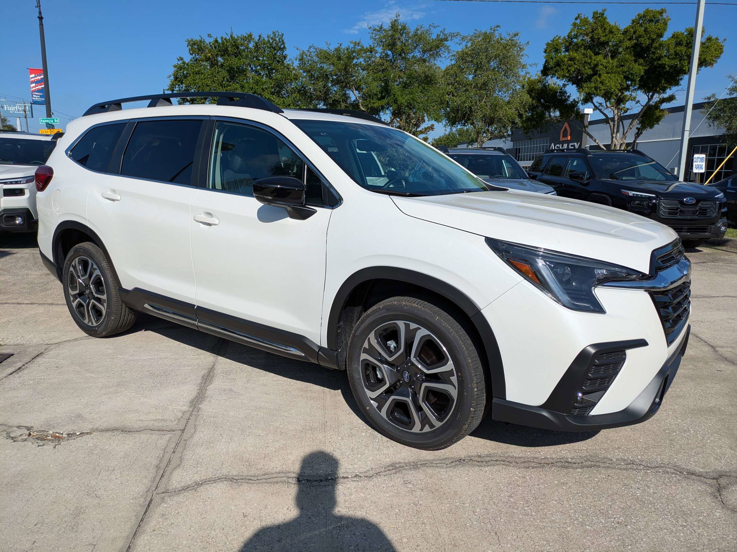 New 2026 Subaru Ascent Limited AWD/4WD image 2
