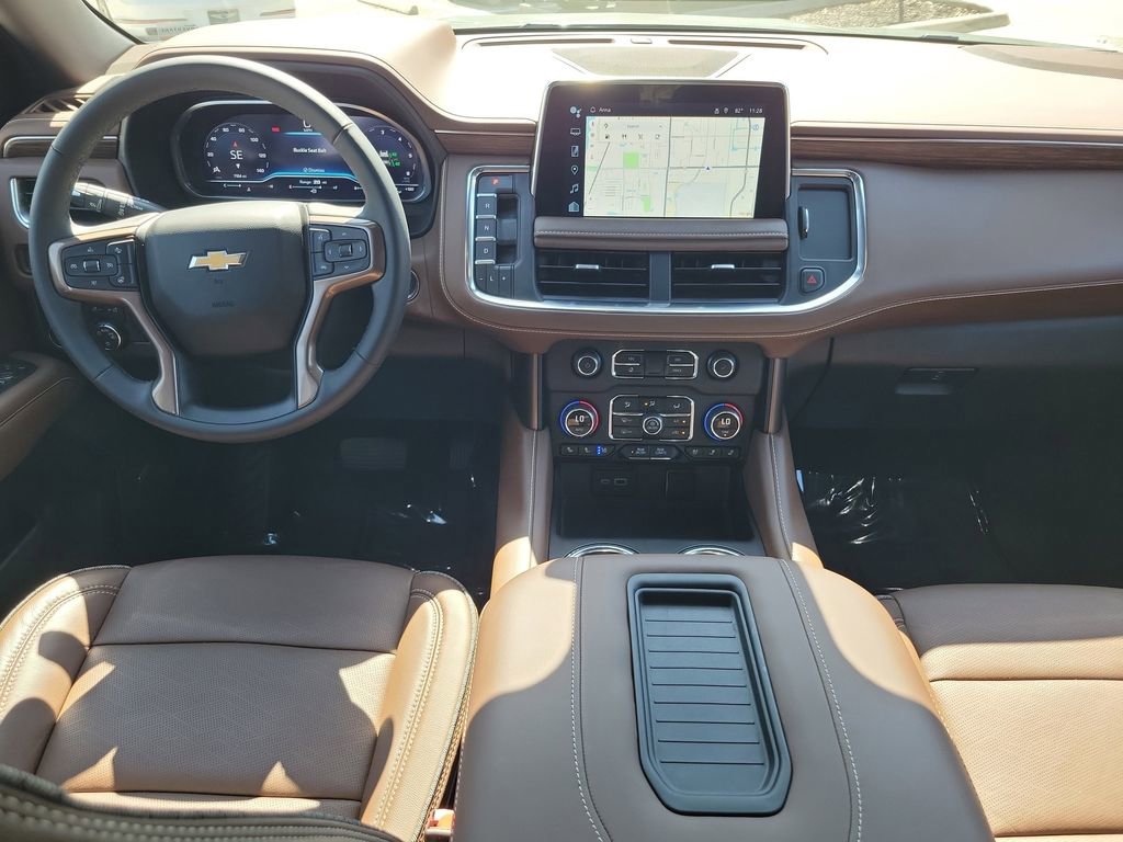 Used 2023 Chevrolet Tahoe High Country AWD/4WD image 16