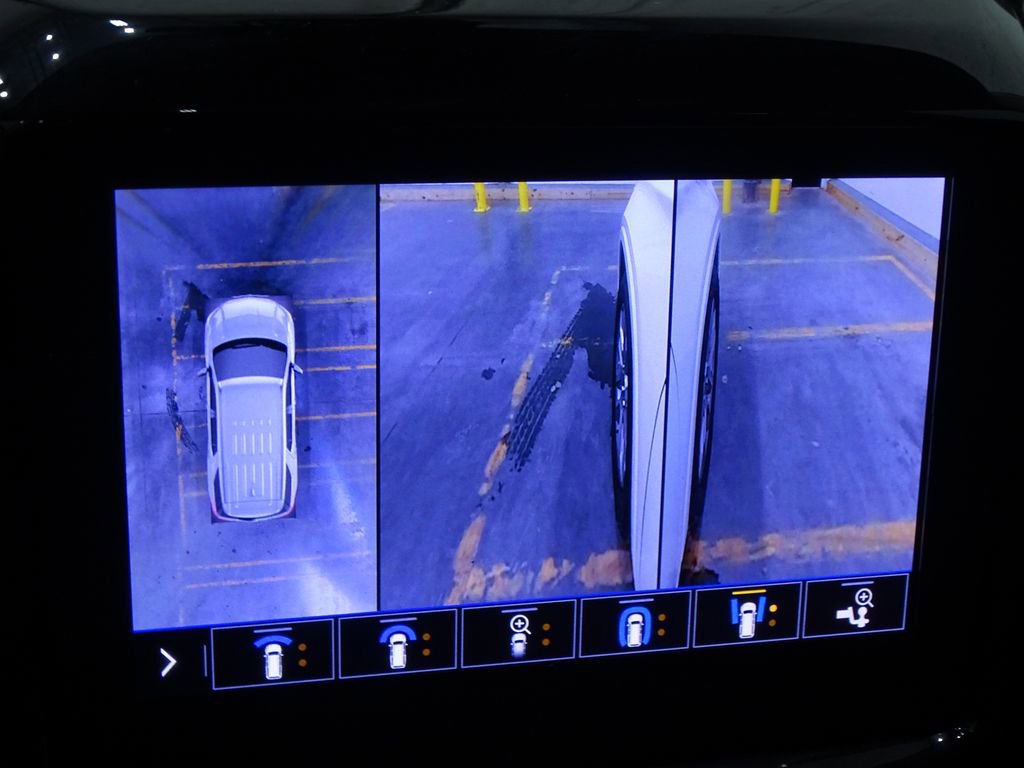 Used 2020 Chevrolet Traverse Premier image 50