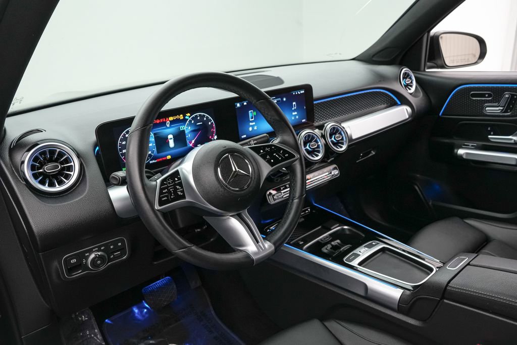 Used 2024 Mercedes-Benz GLB 250 image 13