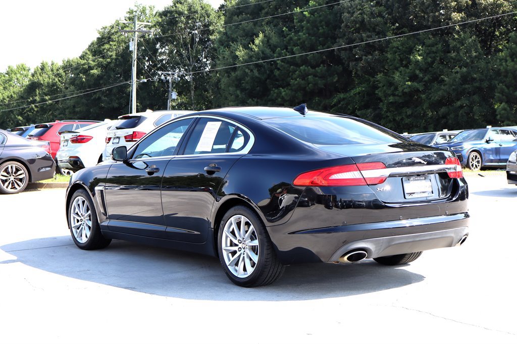 Used 2013 Jaguar XF RWD image 5