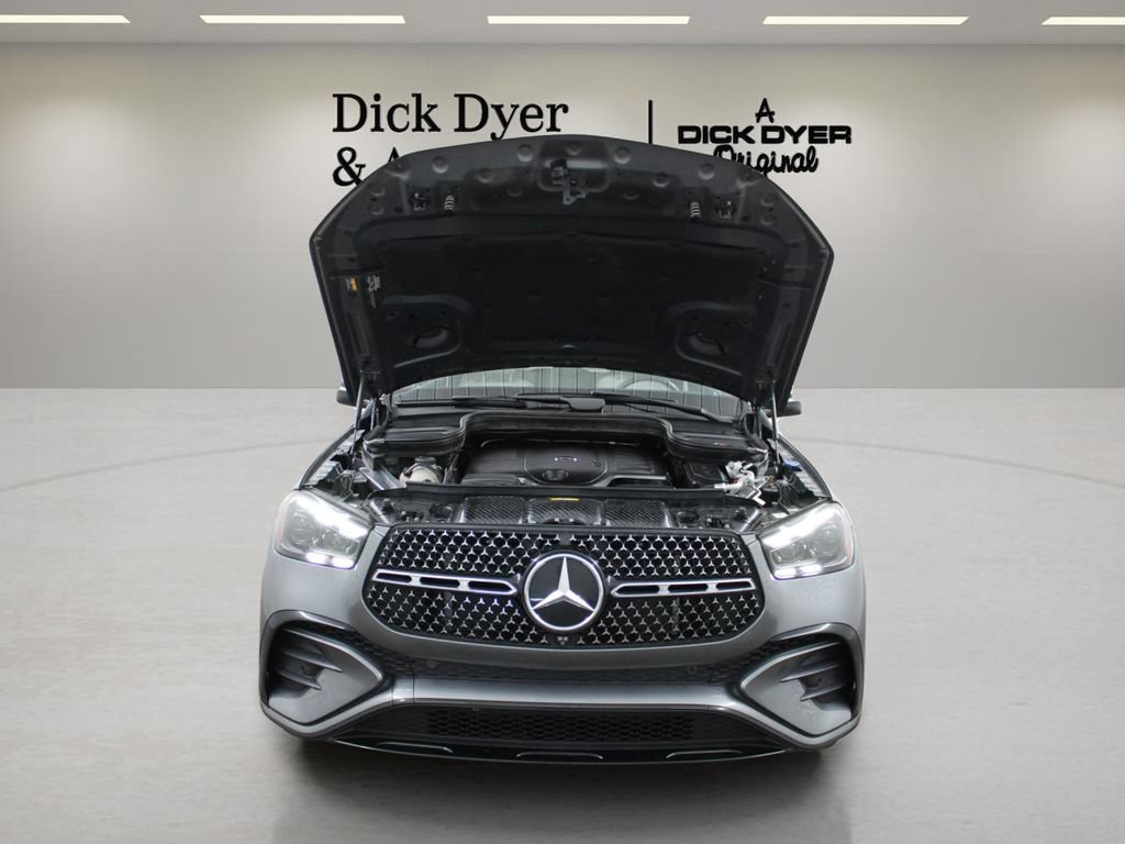 Used 2024 Mercedes-Benz GLE 450 4MATIC image 37