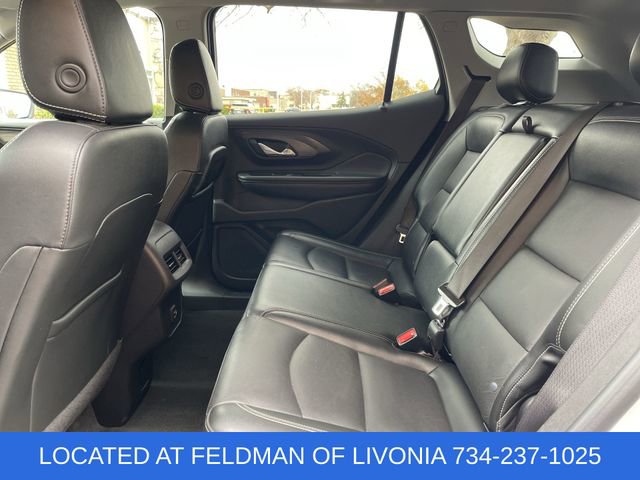 Used 2024 GMC Terrain SLT image 23
