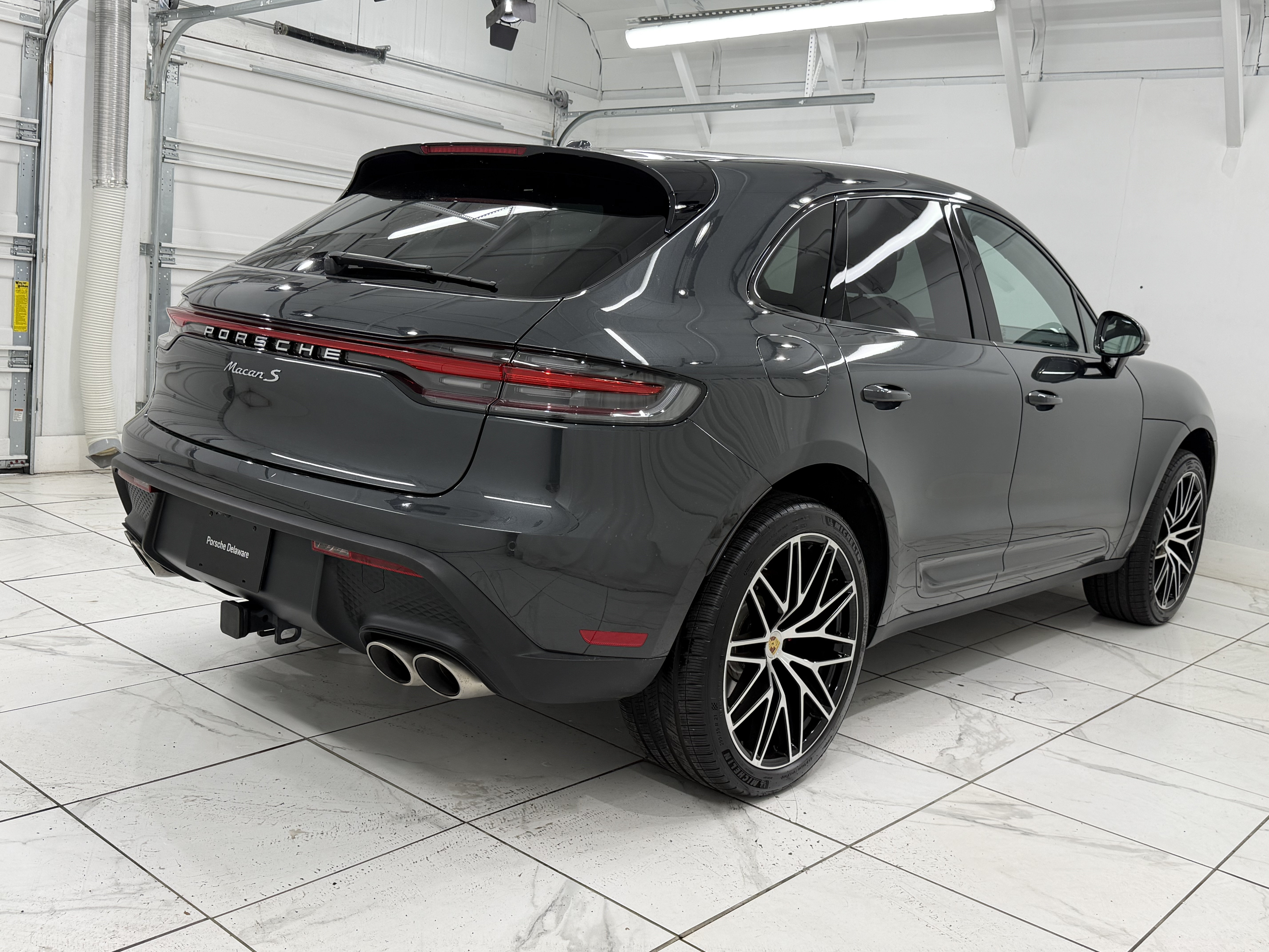 Certified 2026 Porsche Macan S AWD/4WD image 11
