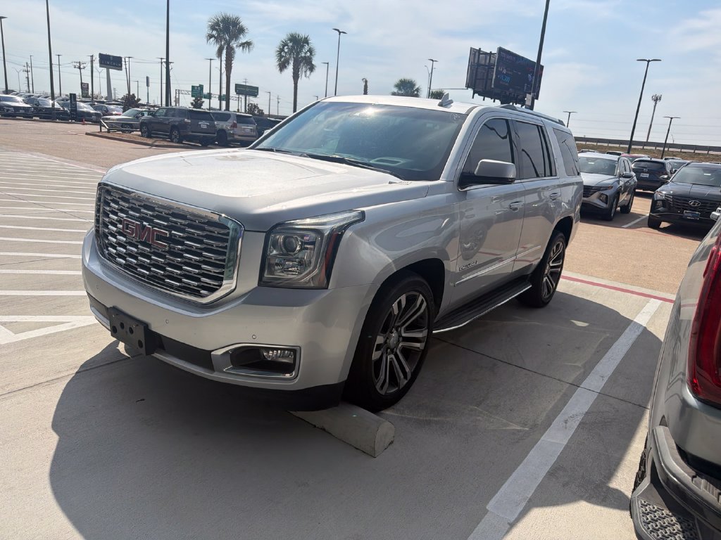 Used 2020 GMC Yukon Denali w/ Open Road Package AWD/4WD image 1