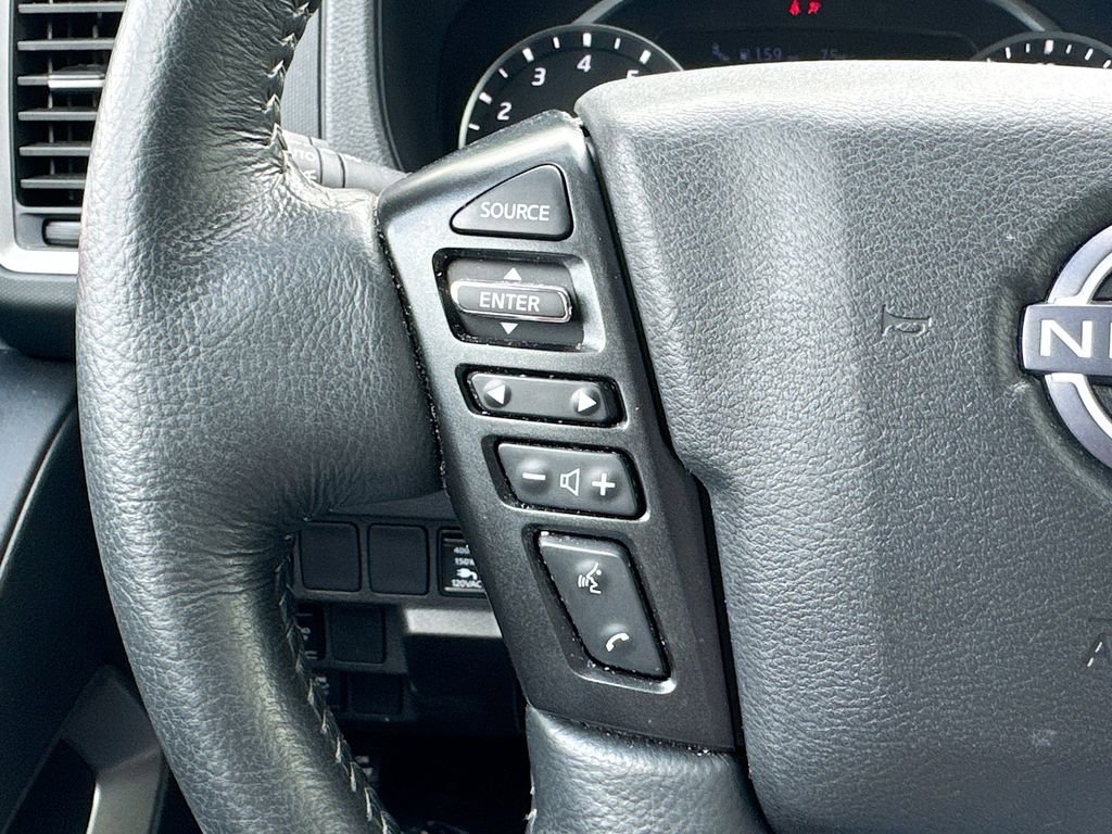 Used 2024 Nissan Frontier SV w/ SV Convenience Package image 21