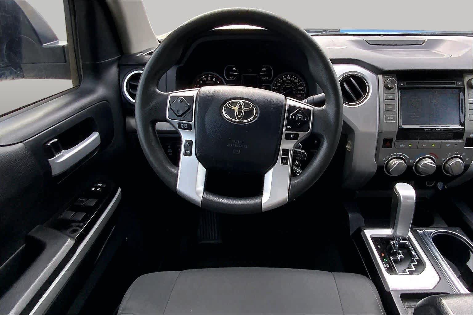Used 2018 Toyota Tundra SR5 w/ SR5 Upgrade Package RWD image 6