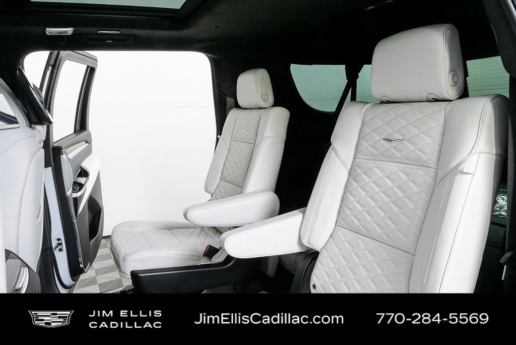 Certified 2026 Cadillac Escalade ESV Platinum Sport w/ LPO, ONYX Package image 23