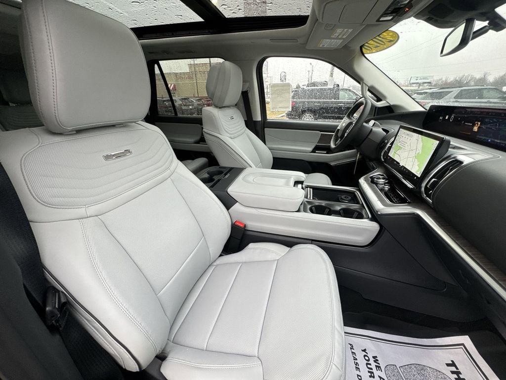 New 2026 Ford Expedition Max Platinum w/ Platinum Ultimate Package AWD/4WD image 26