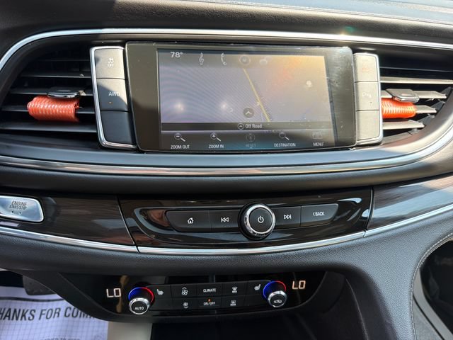 Used 2019 Buick Enclave Essence AWD/4WD image 18