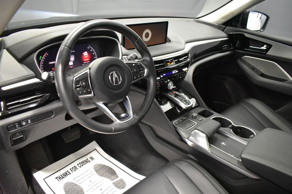 Used 2023 Acura MDX SH-AWD image 4