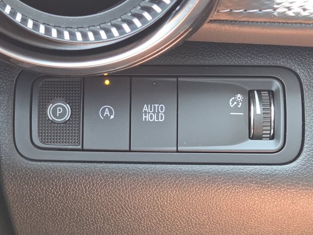 New 2027 Chevrolet Equinox LT w/ Convenience Package II FWD image 26