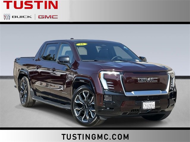Used 2025 GMC Sierra EV Denali image 1