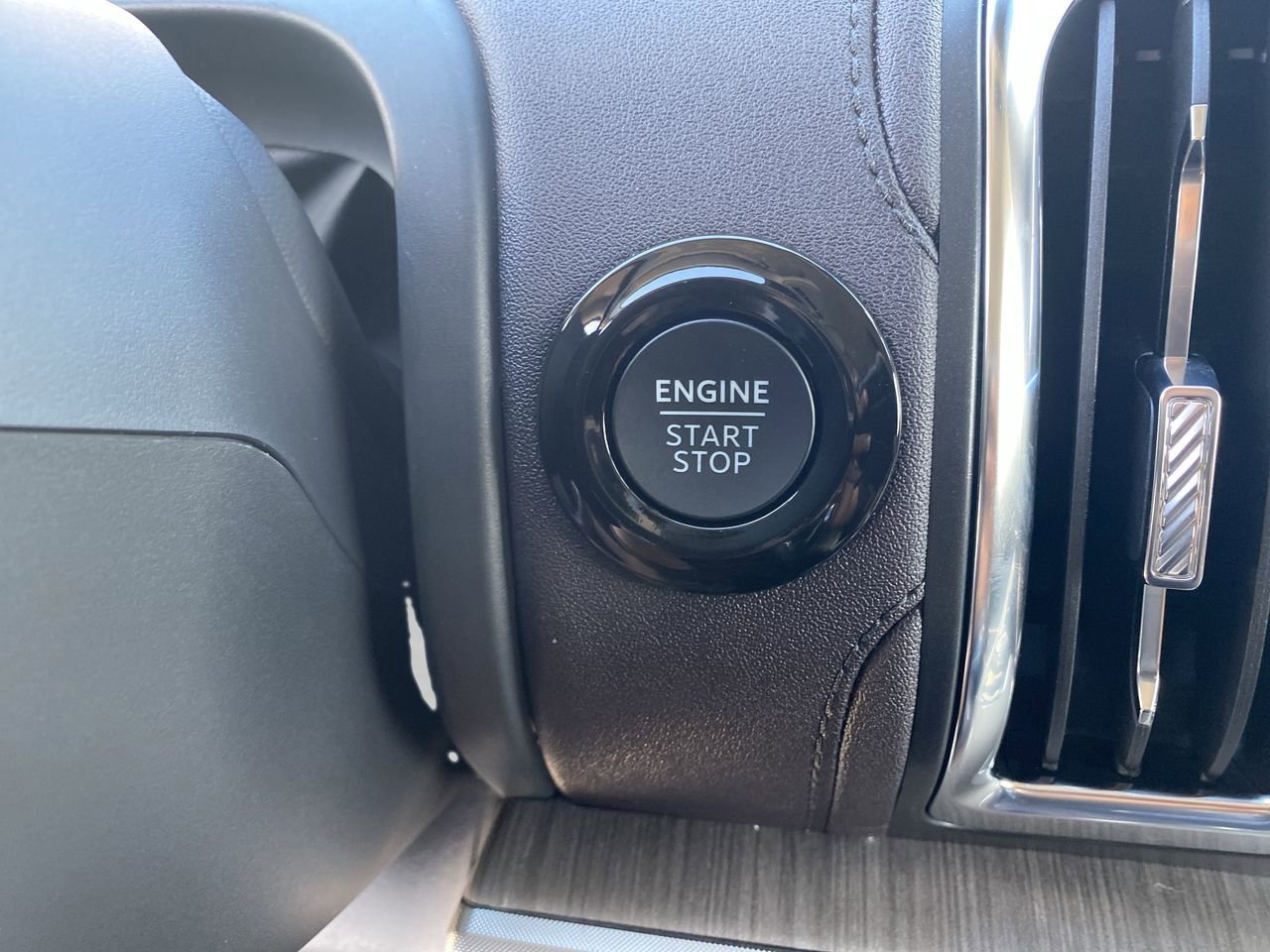 New 2025 Ford Expedition Platinum w/ Platinum Ultimate Package image 34