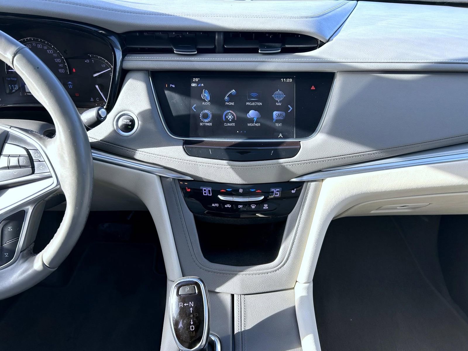 Used 2019 Cadillac XT5 Luxury image 18