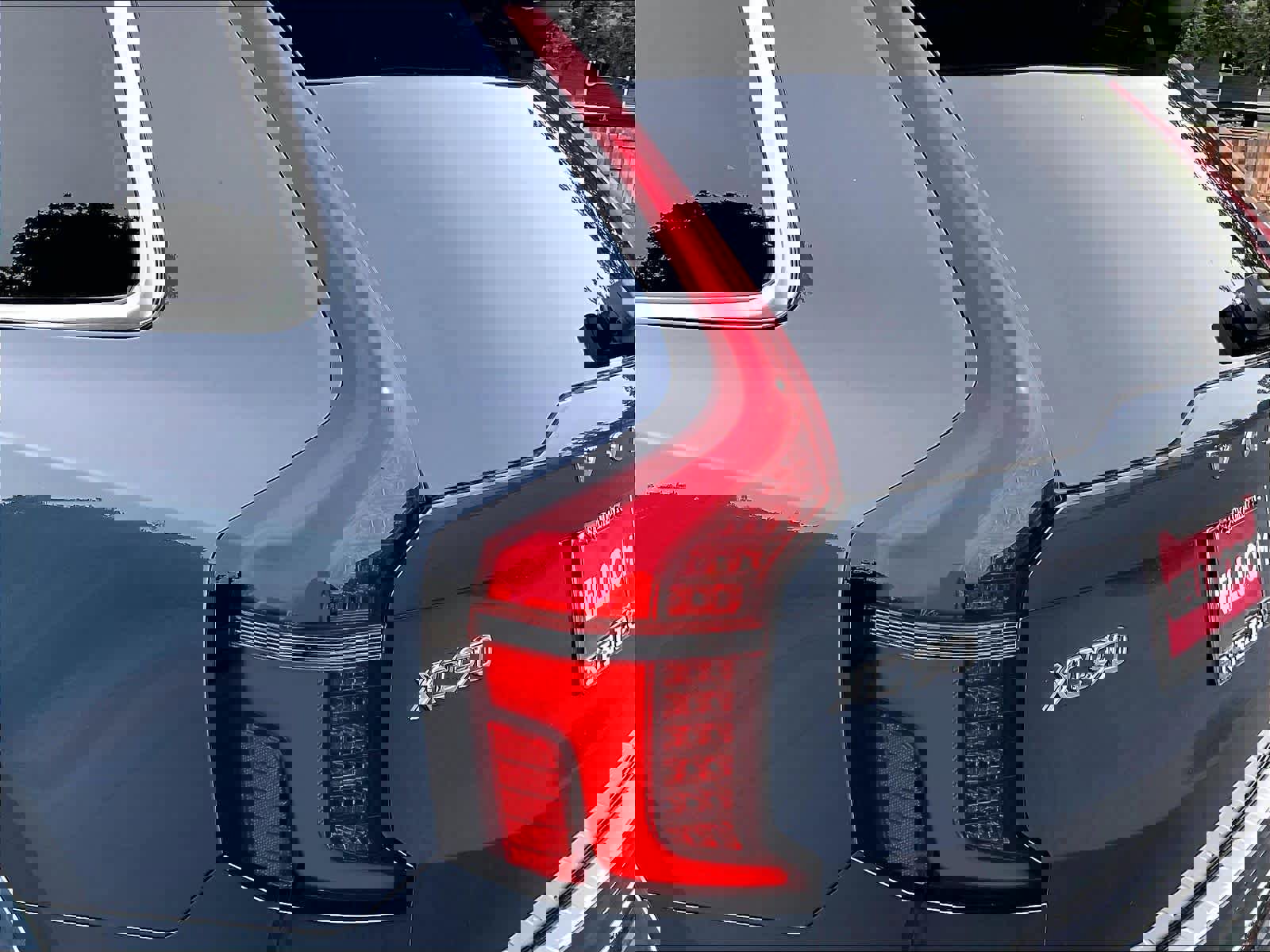 New 2026 Volvo XC90 T8 Plus w/ Protection Package Premier image 25