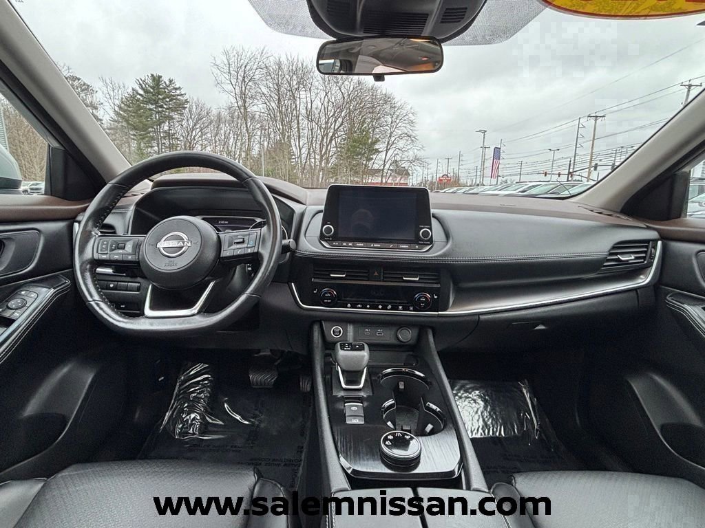 Certified 2023 Nissan Rogue SV w/ SV Premium B Package image 13
