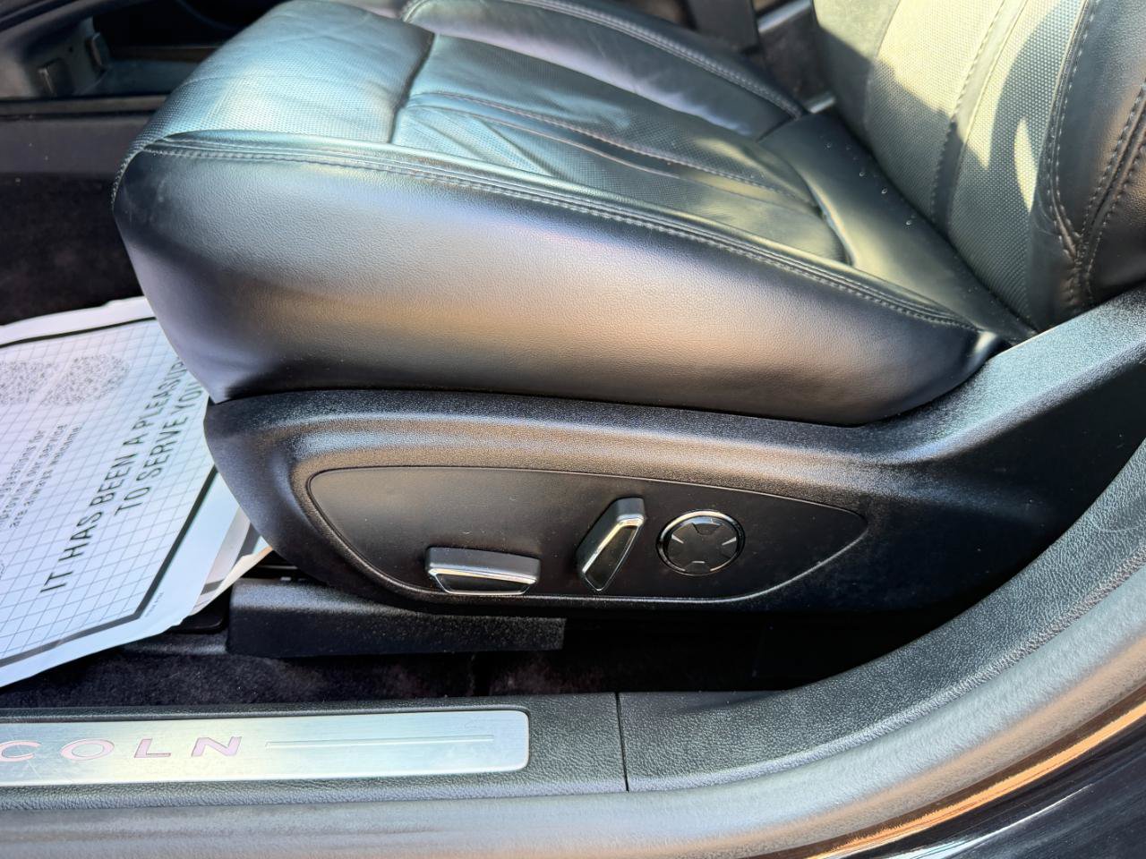 Used 2020 Lincoln MKZ Reserve w/ Monochromatic Package AWD/4WD image 15