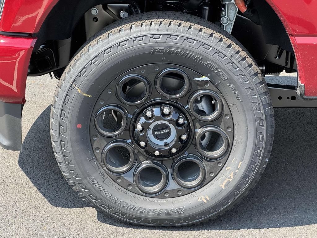New 2025 Ford F350 Lariat w/ Lariat Ultimate Package AWD/4WD image 8