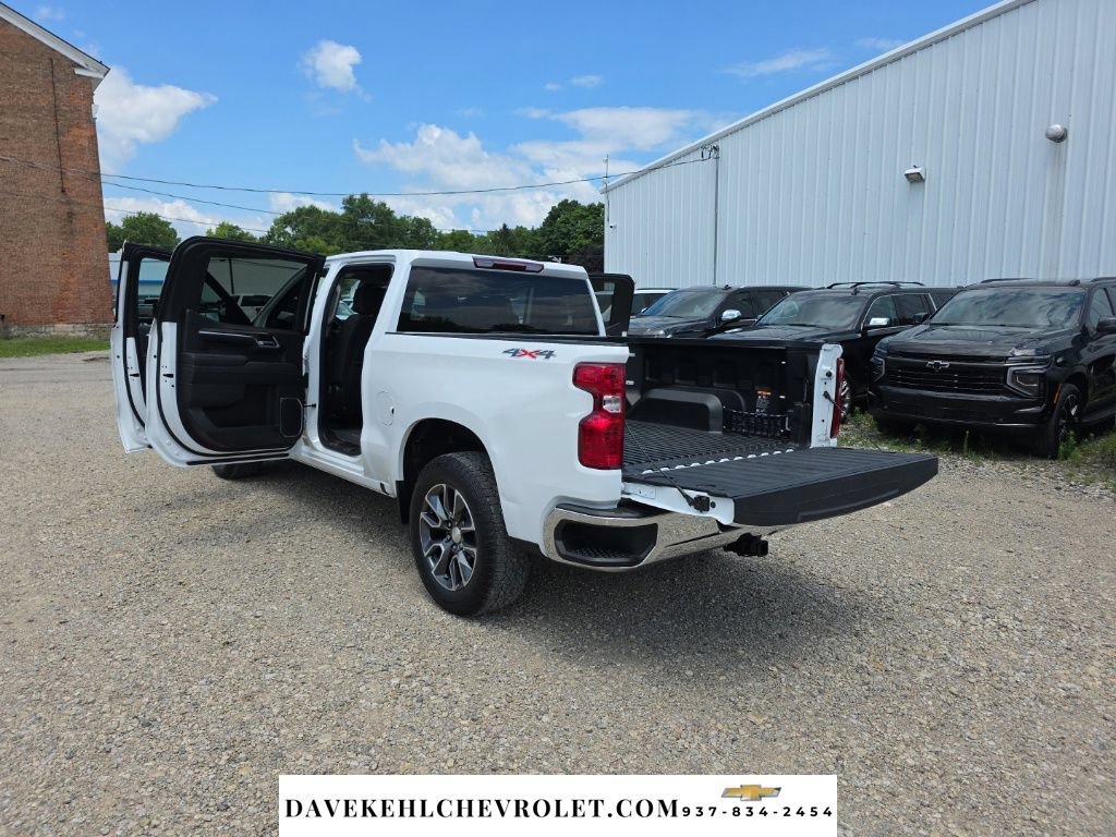 Used 2023 Chevrolet Silverado 1500 LT AWD/4WD image 26