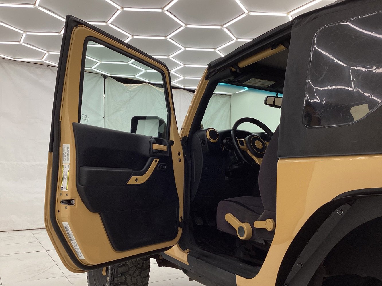 Used 2013 Jeep Wrangler Sport image 16