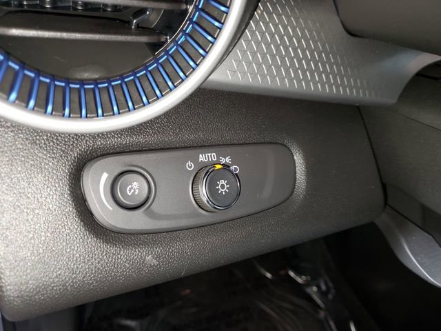 Used 2024 Chevrolet Trax LS w/ Driver Confidence Package image 17