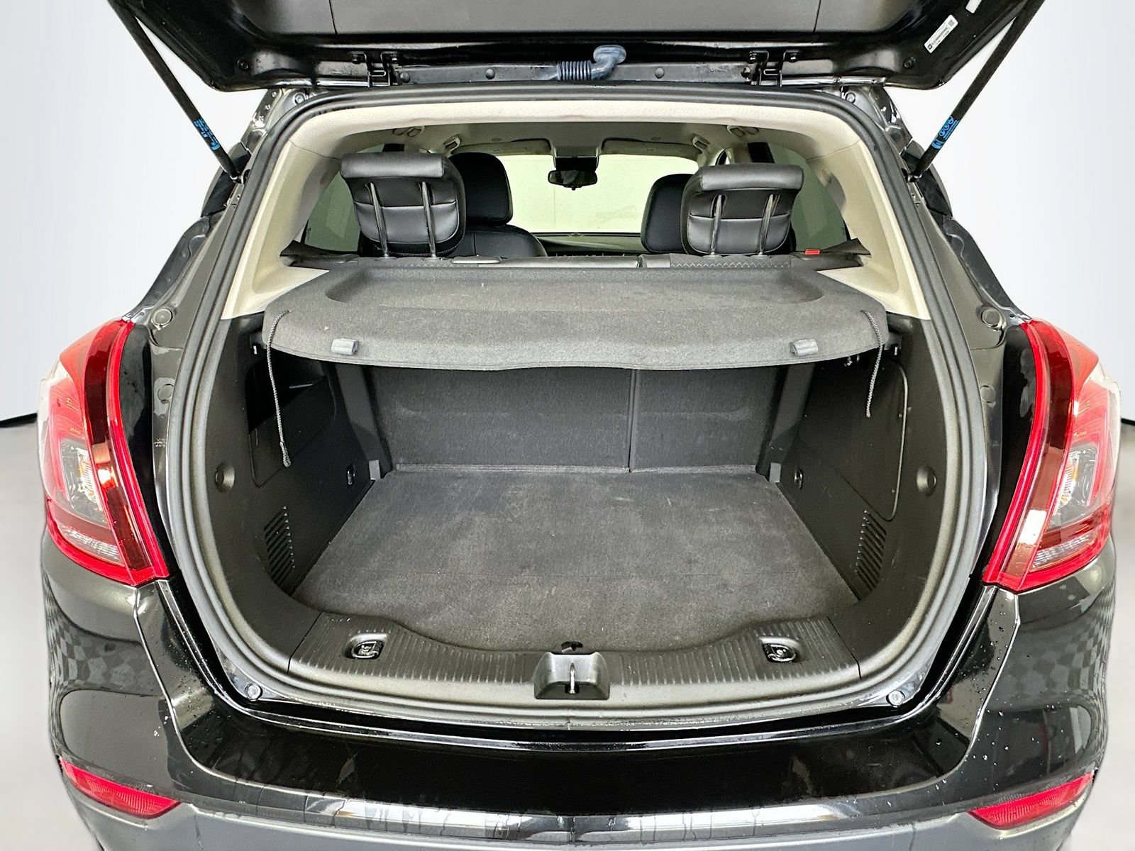 Used 2017 Buick Encore Preferred FWD image 23