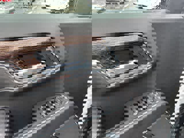 Used 2022 GMC Sierra 1500 Elevation image 13