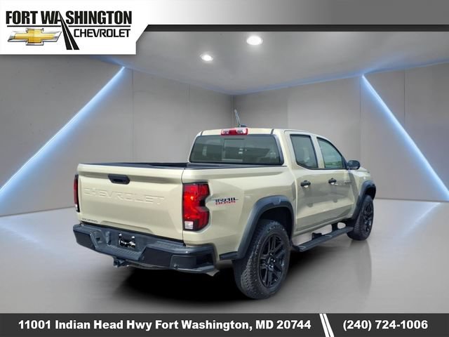 Used 2024 Chevrolet Colorado Trail Boss w/ Advanced Trailering Package AWD/4WD image 2