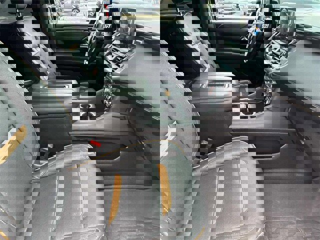 Used 2023 GMC Yukon XL AT4 w/ AT4 Premium Package image 25