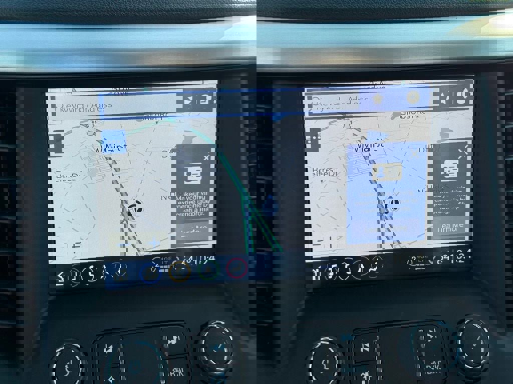 Used 2023 GMC Acadia SLE w/ Driver Convenience Package image 29